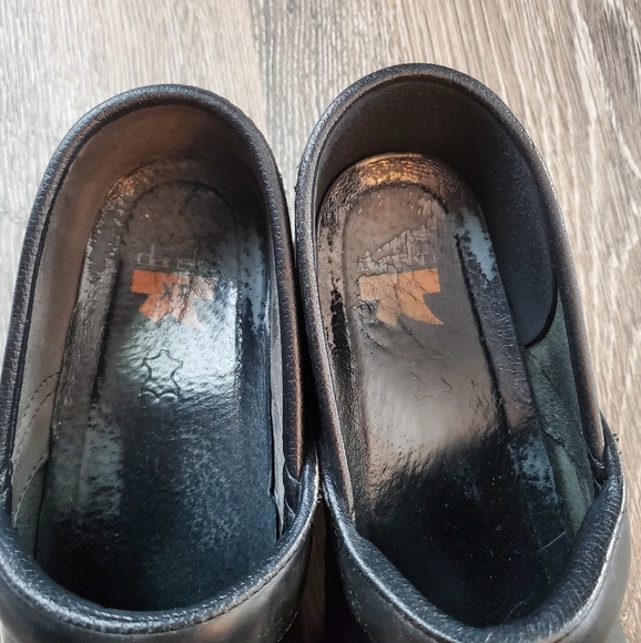 Dansko XP Clogs - Picture 3 of 4